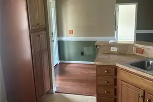 124 Sycamore Ct, Benson, NC 27504 - Photo 7