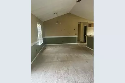 124 Sycamore Court, Benson, NC 27504 - Photo 5