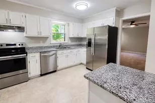 1820 Lasalle Ave, Fayetteville, NC 28303 - Photo 11