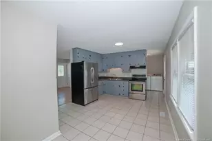 3202 Brinkley Dr, Spring Lake, NC 28390 - Photo 5