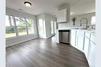4229 Buckhurst Drive, Hope Mills, NC 28348 - Photo 11