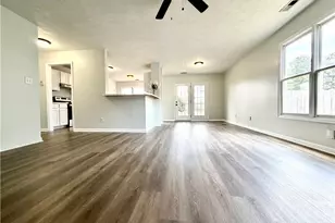 4229 Buckhurst Dr, Hope Mills, NC 28348 - Photo 5