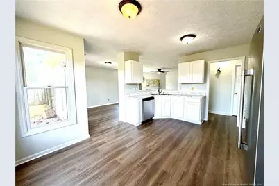 4229 Buckhurst Drive, Hope Mills, NC 28348 - Photo 9