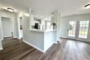 4229 Buckhurst Dr, Hope Mills, NC 28348 - Photo 7