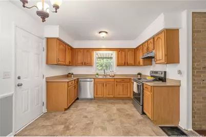 7110 Enfield Drive, Fayetteville, NC 28303 - Photo 15