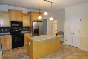 1107 Thistle Gold Dr, Hope Mills, NC 28348 - Photo 9