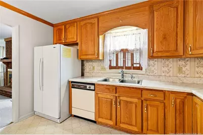 5970 Lake Trail Drive, Fayetteville, NC 28304 - Photo 13