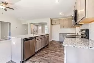 21 Cardinal Dr, Parkton, NC 28371 - Photo 11