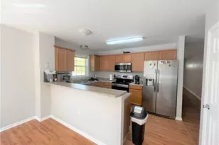 366 Colonial Hills Dr, Lillington, NC 27546 - Photo 5