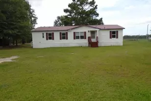 70 Ginger Ct, Saint Pauls, NC 28384 - Photo 1