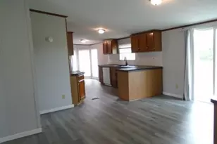 70 Ginger Ct, Saint Pauls, NC 28384 - Photo 7