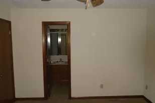 5906 Notblake Ave, Hope Mills, NC 28348 - Photo 5