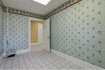 611 Carthage Street, Sanford, NC 27330 - Photo 25