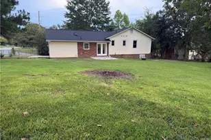 1112 Riverside Cir, Spring Lake, NC 28390 - Photo 11