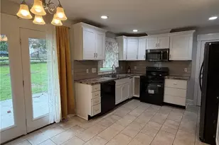 1112 Riverside Cir, Spring Lake, NC 28390 - Photo 3