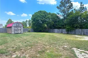 115 Dover Ct E, Sanford, NC 27332 - Photo 19