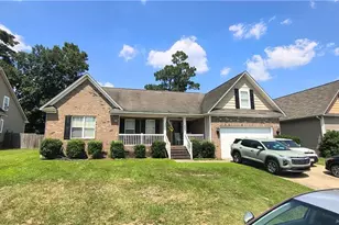 8920 Grouse Run Ln, Fayetteville, NC 28314 - Photo 1