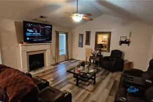 8920 Grouse Run Ln, Fayetteville, NC 28314 - Photo 5