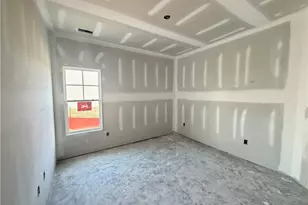 591 Ashley Hts Dr, Aberdeen, NC 28315 - Photo 5