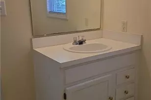 209 S McPherson Church Rd, Fayetteville, NC 28303 - Photo 15