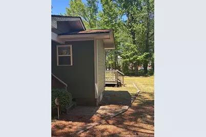 209 S McPherson Church Road, Fayetteville, NC 28303 - Photo 5