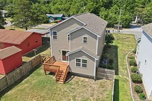 935 W Illinois Ave, Southern Pines, NC 28387 - Photo 9