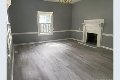 211 E Edinborough Avenue, Raeford, NC 28376 - Photo 5