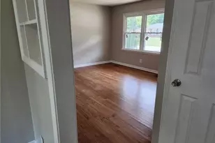 346 Tucson Dr, Fayetteville, NC 28303 - Photo 3