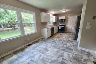 346 Tucson Dr, Fayetteville, NC 28303 - Photo 11