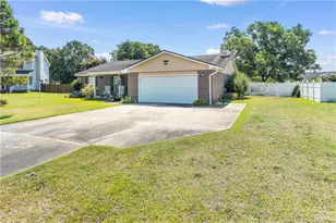 118 Pearce Pl, Raeford, NC 28376 - Photo 3