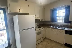 916 Bingham Dr, Fayetteville, NC 28304 - Photo 3