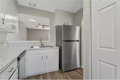 416 Kirkcaldy Court, Fayetteville, NC 28314 - Photo 9