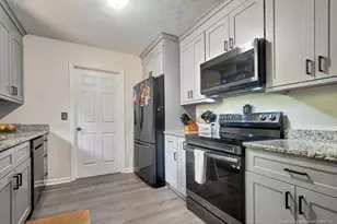 5487 Bush Ct, Hope Mills, NC 28348 - Photo 5