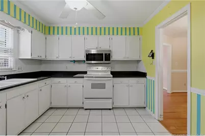 544 Farmview Drive, Fayetteville, NC 28311 - Photo 17