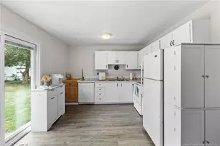 1705 Grandview Dr, Fayetteville, NC 28314 - Photo 9