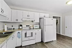 1705 Grandview Dr, Fayetteville, NC 28314 - Photo 9