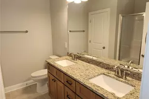 946 Kensington Park Rd, Fayetteville, NC 28311 - Photo 7