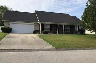 696 Fairfield Cir, Raeford, NC 28376 - Photo 1