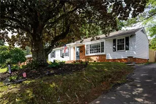 2611 Huntington Rd, Fayetteville, NC 28303 - Photo 3