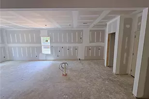 404 Gleneagles Ct, Fayetteville, NC 28311 - Photo 3