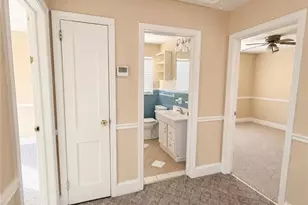 1006 Sandalwood Dr, Fayetteville, NC 28304 - Photo 11