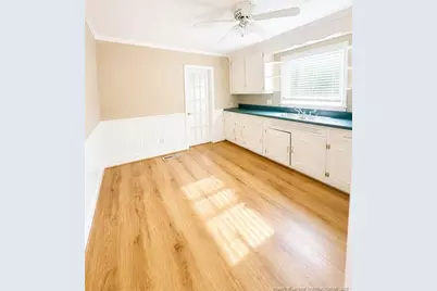 1006 Sandalwood Drive, Fayetteville, NC 28304 - Photo 7