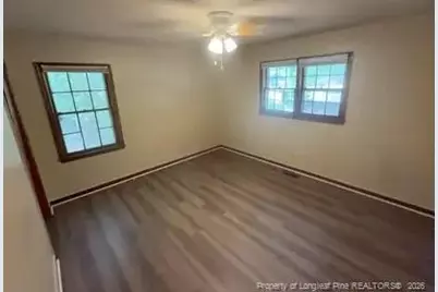 5435 S Sumac Circle, Fayetteville, NC 28304 - Photo 3