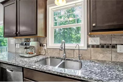 4900 Avant Ferry Court, Fayetteville, NC 28306 - Photo 15