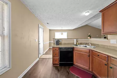 5426 Thackeray Drive, Fayetteville, NC 28306 - Photo 13