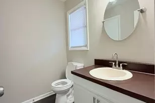 1220 N Forest Dr, Fayetteville, NC 28303 - Photo 9