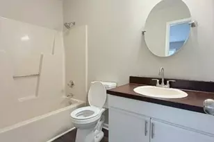 1220 N Forest Dr, Fayetteville, NC 28303 - Photo 17