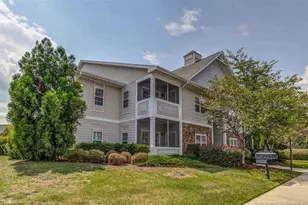 321 Gallery Dr, Spring Lake, NC 28390 - Photo 3