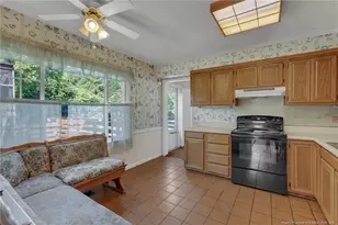 512 Shoreline Dr, Fayetteville, NC 28311 - Photo 7