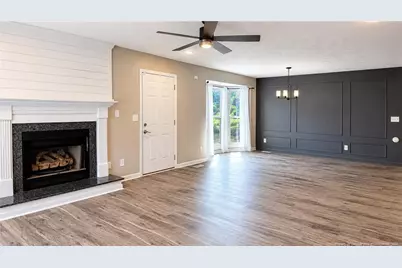 6873 Kingsgate Drive, Fayetteville, NC 28314 - Photo 5